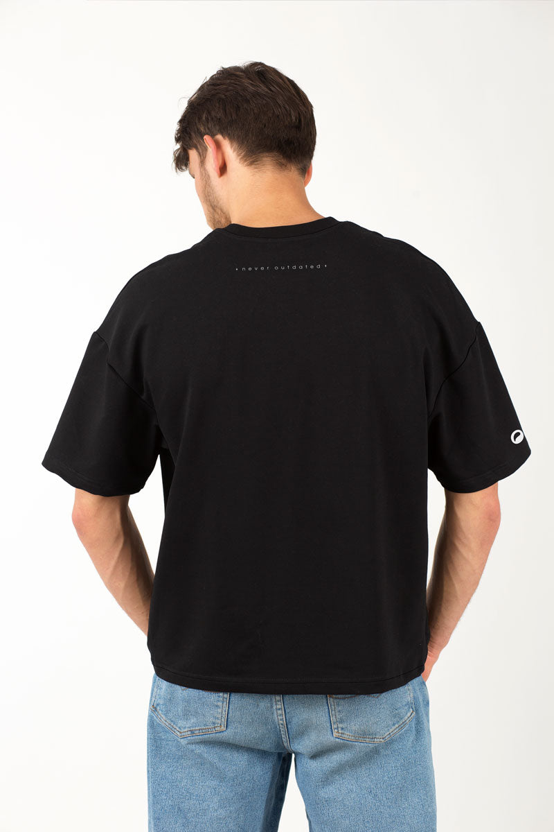 Overstylist Never Outdated Tees - Black